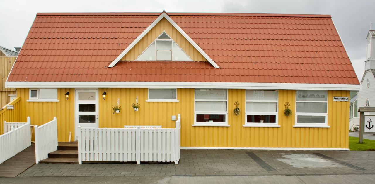 Akkeri Guesthouse Stykkishólmur المظهر الخارجي الصورة